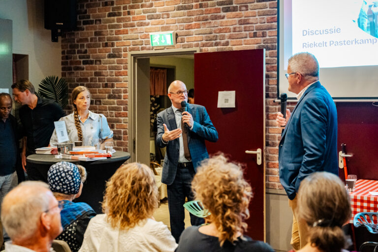 HannoDeVries-20260930-Denbi-avondEderveen-web-14